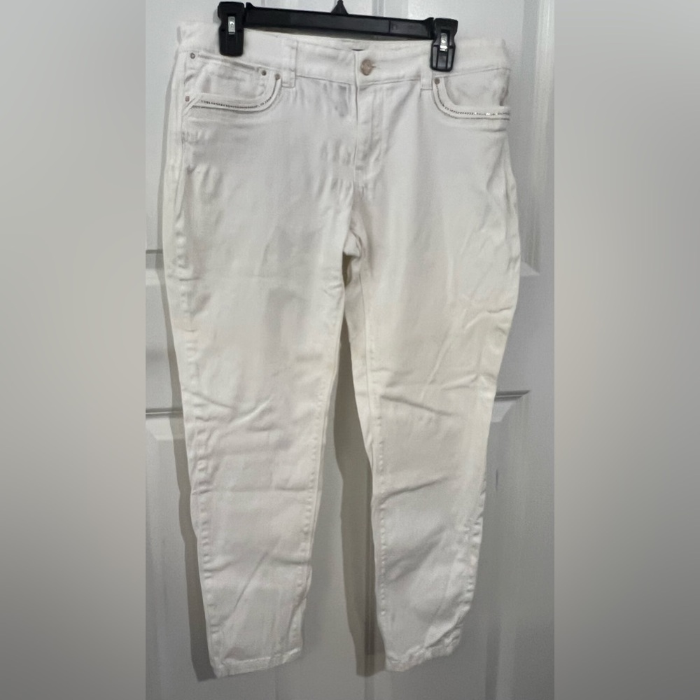 **Clearance Discounted** White House Black Market Cropped White Jeans
